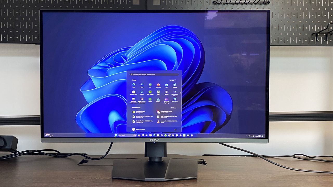 MSI MPG321URX