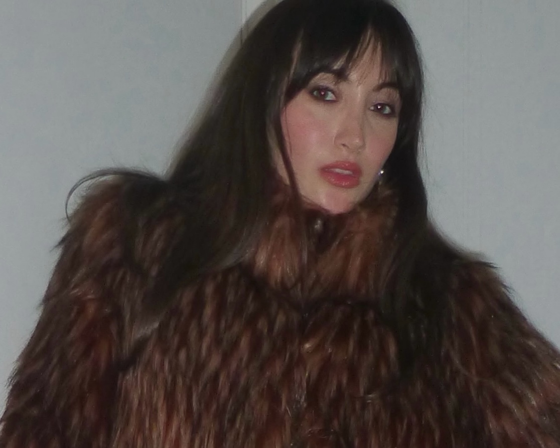 WWW editor Alyssa Brascia.