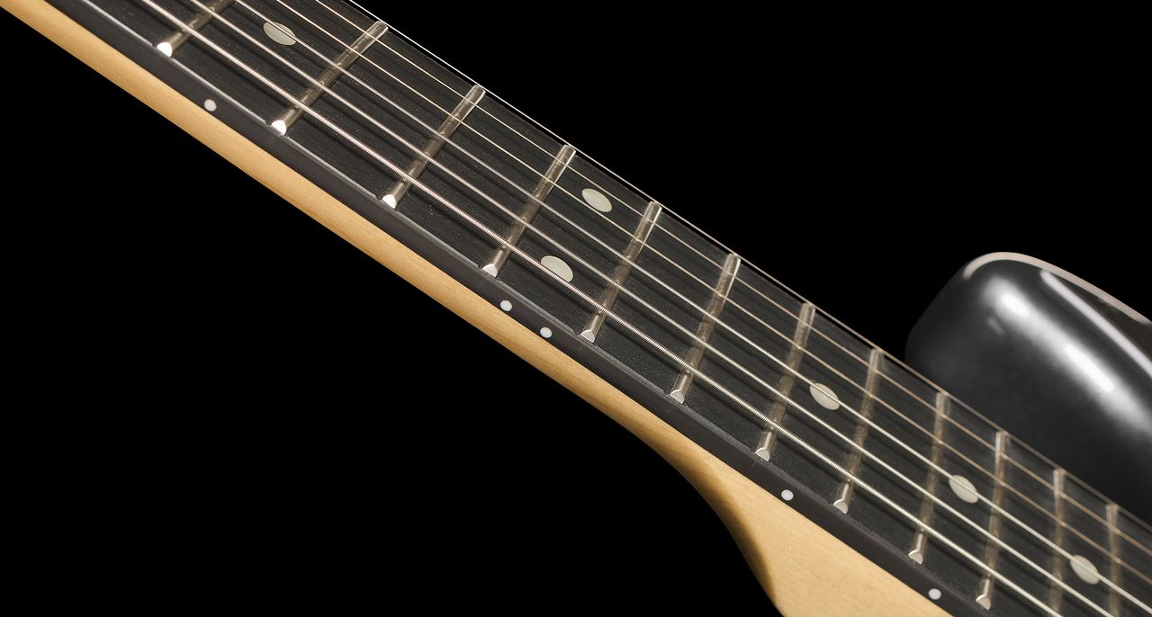 Harley Benton ST JAM-ster: The new high-performance S-style from the budget gear giant comes in metallic red and gray finishes with black pickguards and vibrato.