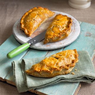 Hairy Bikers Cornish pasty recipe