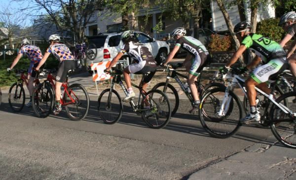 The lead group in the men's crit