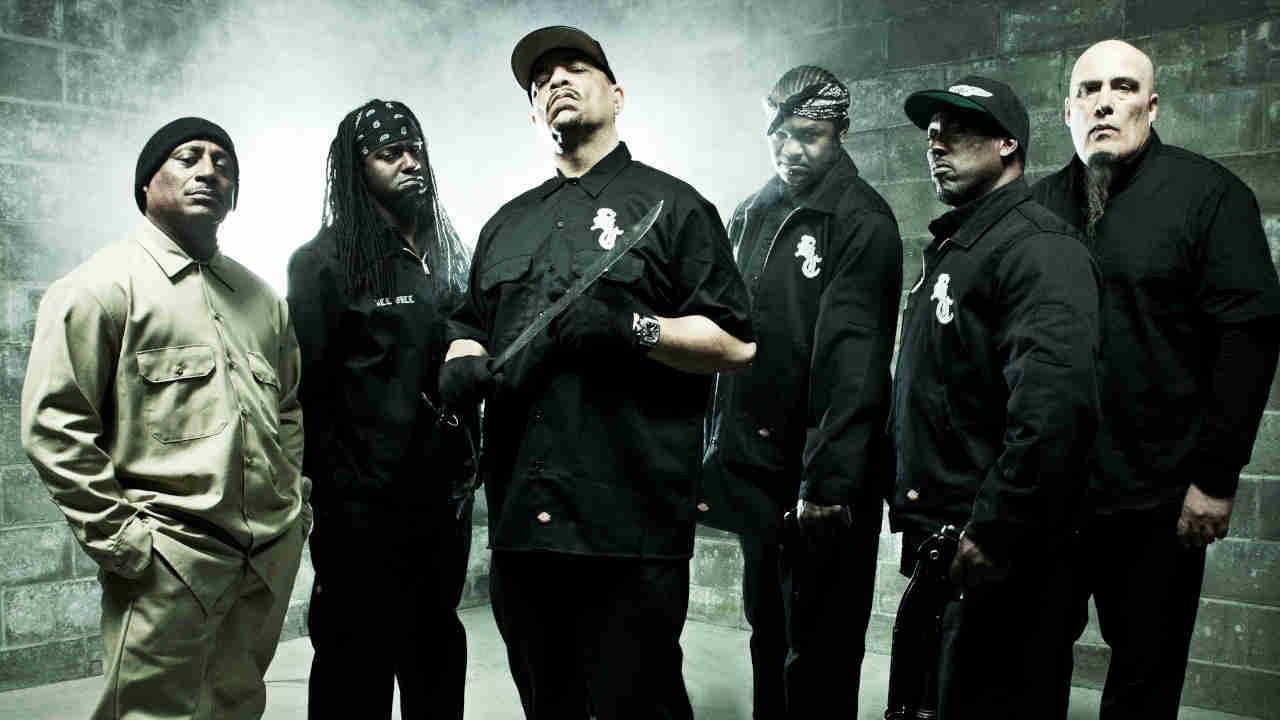 Body Count posing for a photograph n 2014