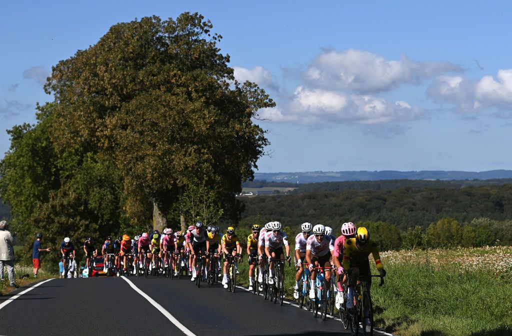 LIMPERTSBERG LUXEMBOURG SEPTEMBER 24 LR Felix Gall of Austria Franck Bonnamour of France and Nans Peters of France and AG2R Citroen Team compete during the 83rd Skoda Tour Luxembourg 2023 Stage 5 a 1722km stage from Mersch to Luxembourg Limpertsberg on September 24 2023 in Limpertsberg Luxembourg Photo by Tim de WaeleGetty Images