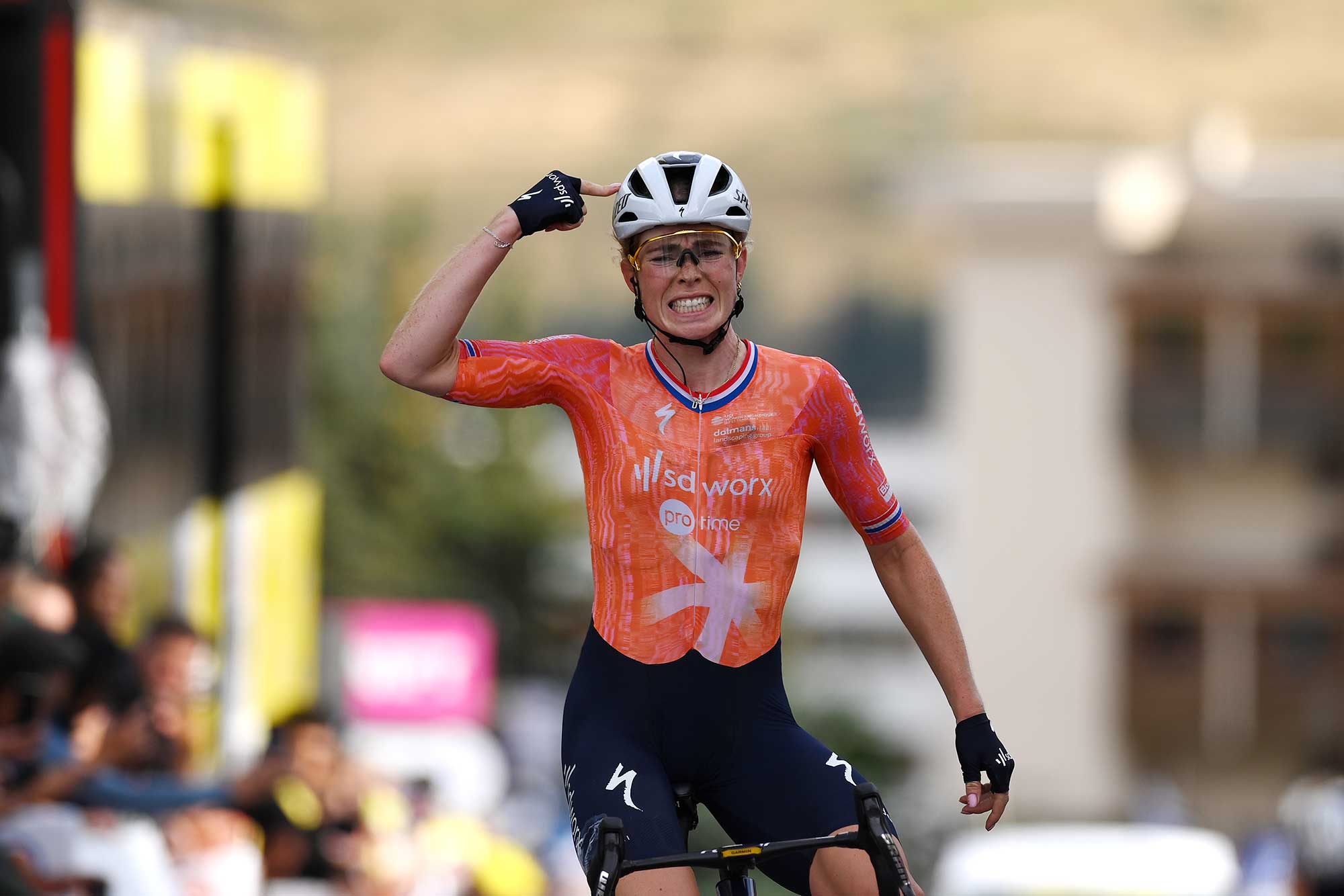 ALPE DHUEZ FRANCE AUGUST 18 Demi Vollering of The Netherlands and Team SD Worx Protime celebrates at finish line as stage winner during the 3rd Tour de France Femmes 2024 Stage 8 a 1499km stage from Le GrandBornand to Alpe dHuez 1828m UCIWWT on August 18 2024 in Alpe dHuez France Photo by Alex BroadwayGetty Images