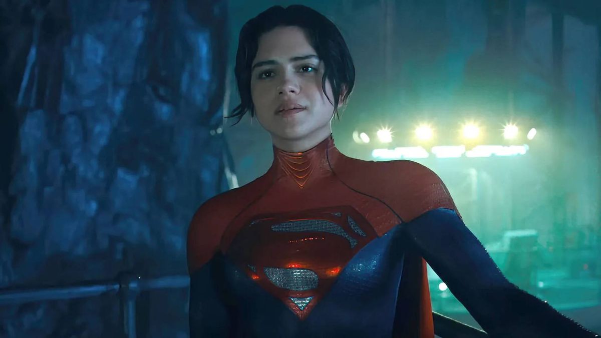 The Flash’s Supergirl Sasha Calle gives advice to new DCU Supergirl ...