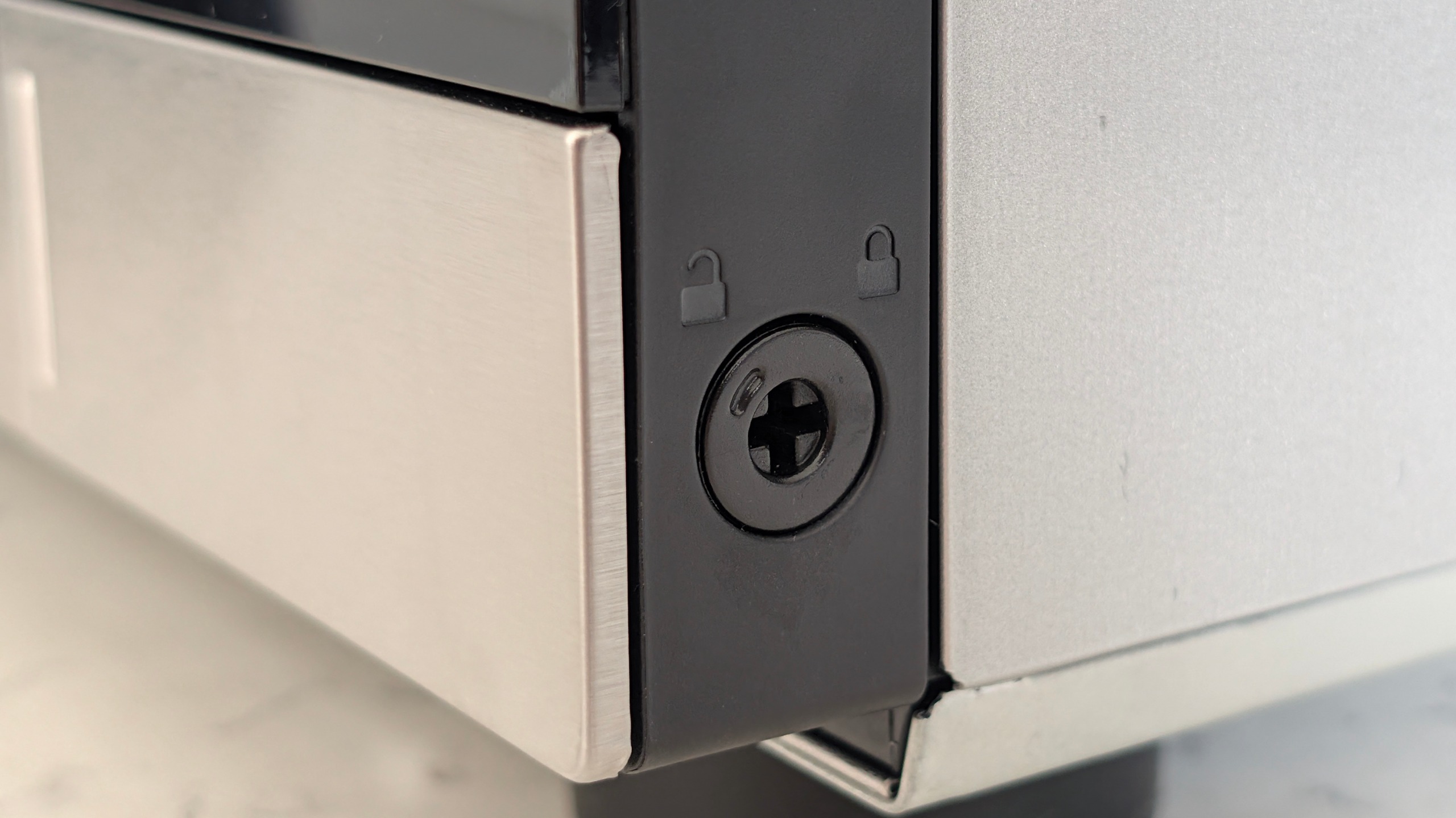 Ninja Crispi Microwave door