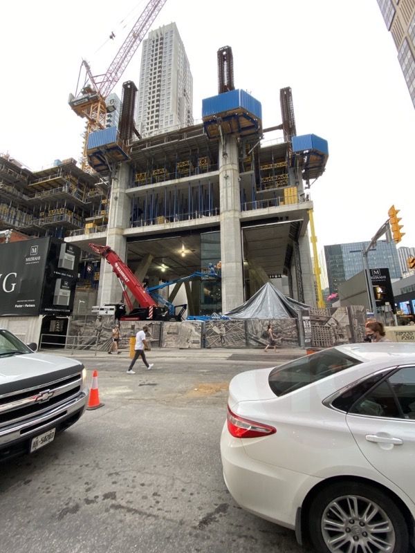 Flagship Toronto Apple store taking shape with new glass panels | iMore