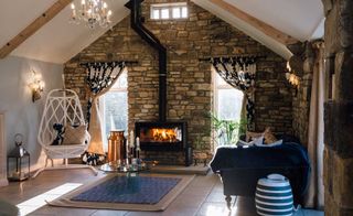 fireplace in sitting room