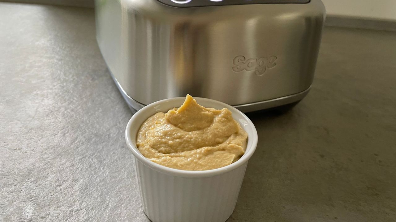 Sage The Q Blender