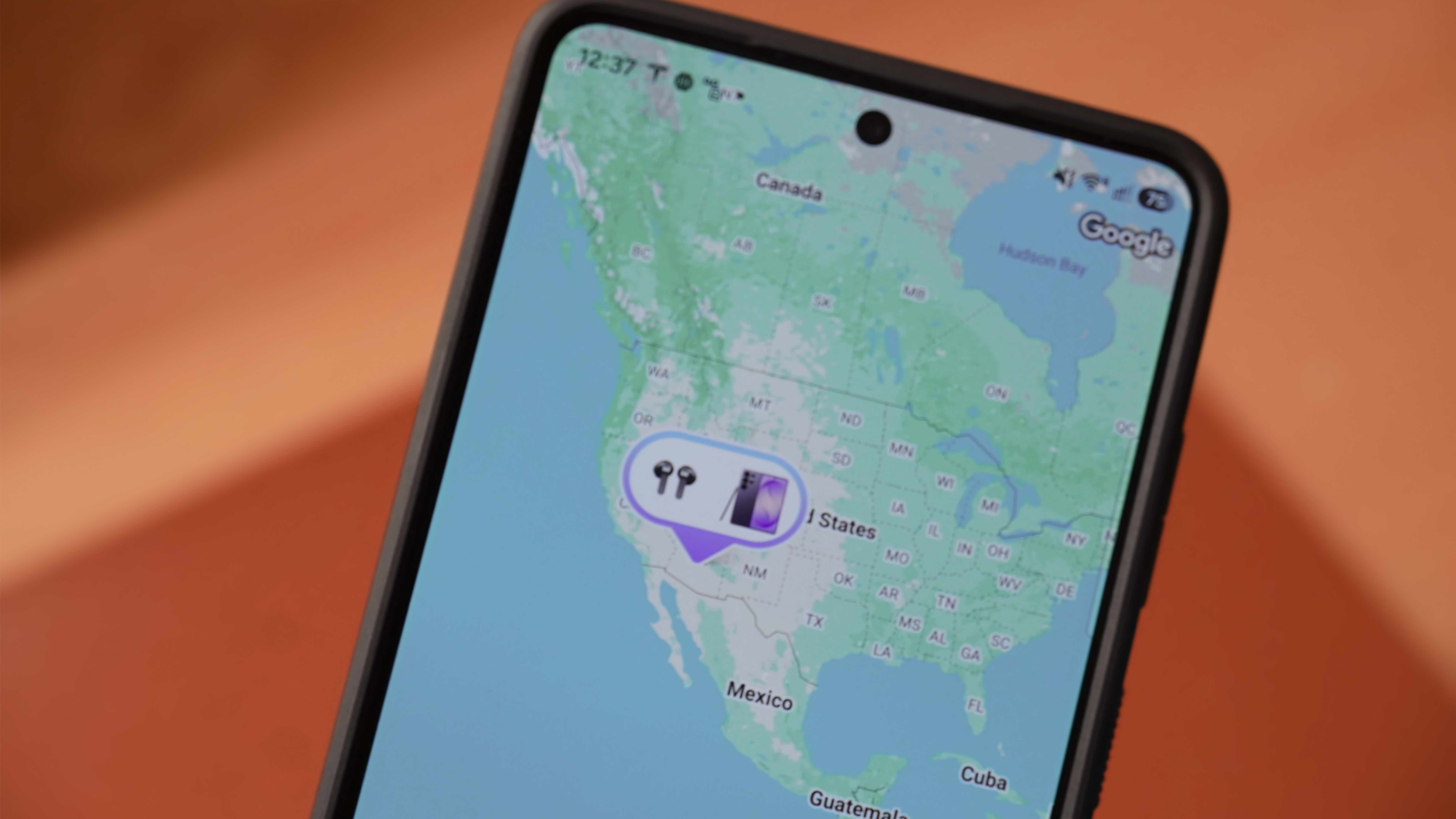 The Galaxy Buds 4 alongside their companion app.