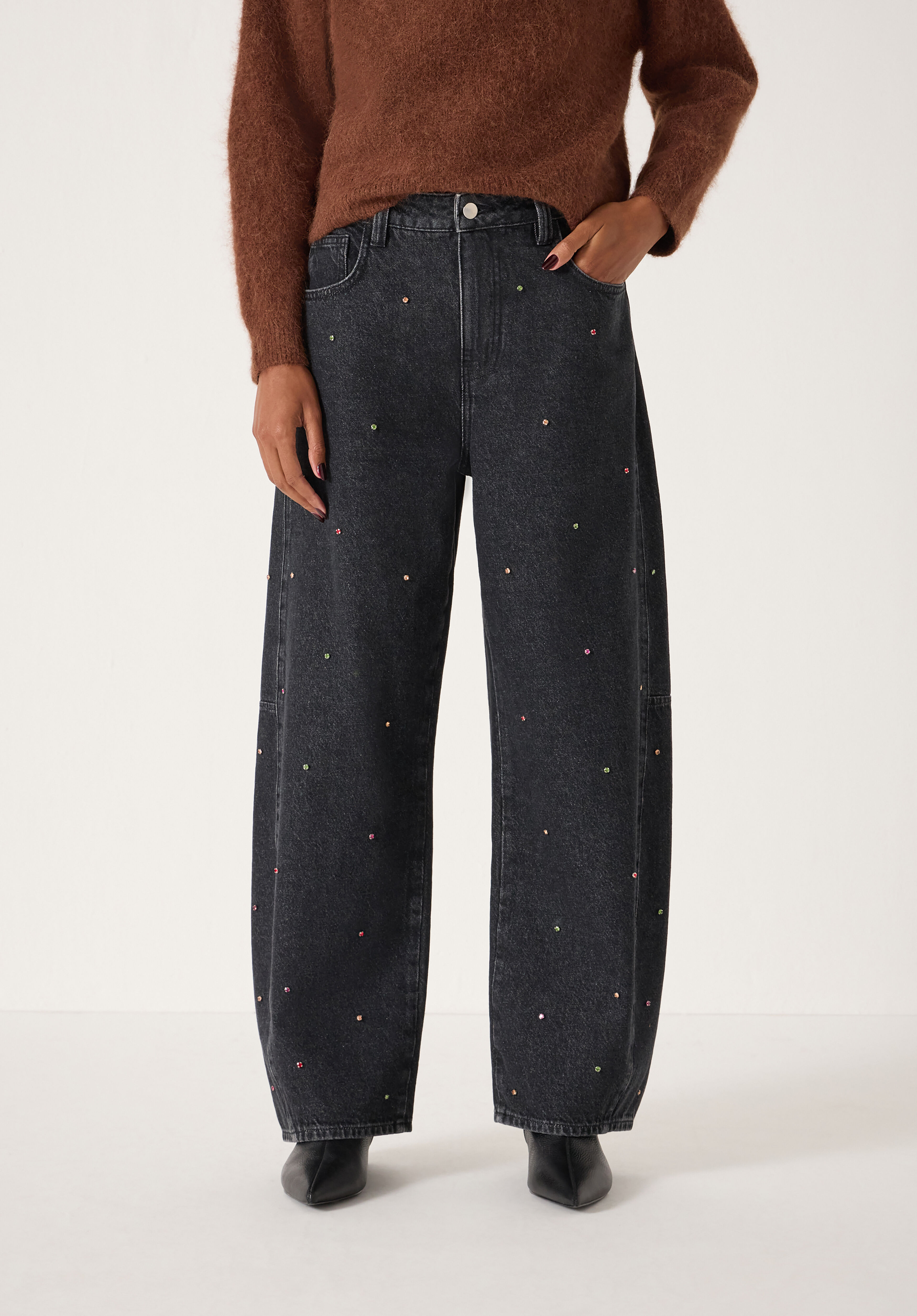 Embellished Bree Barrel Leg Jeans