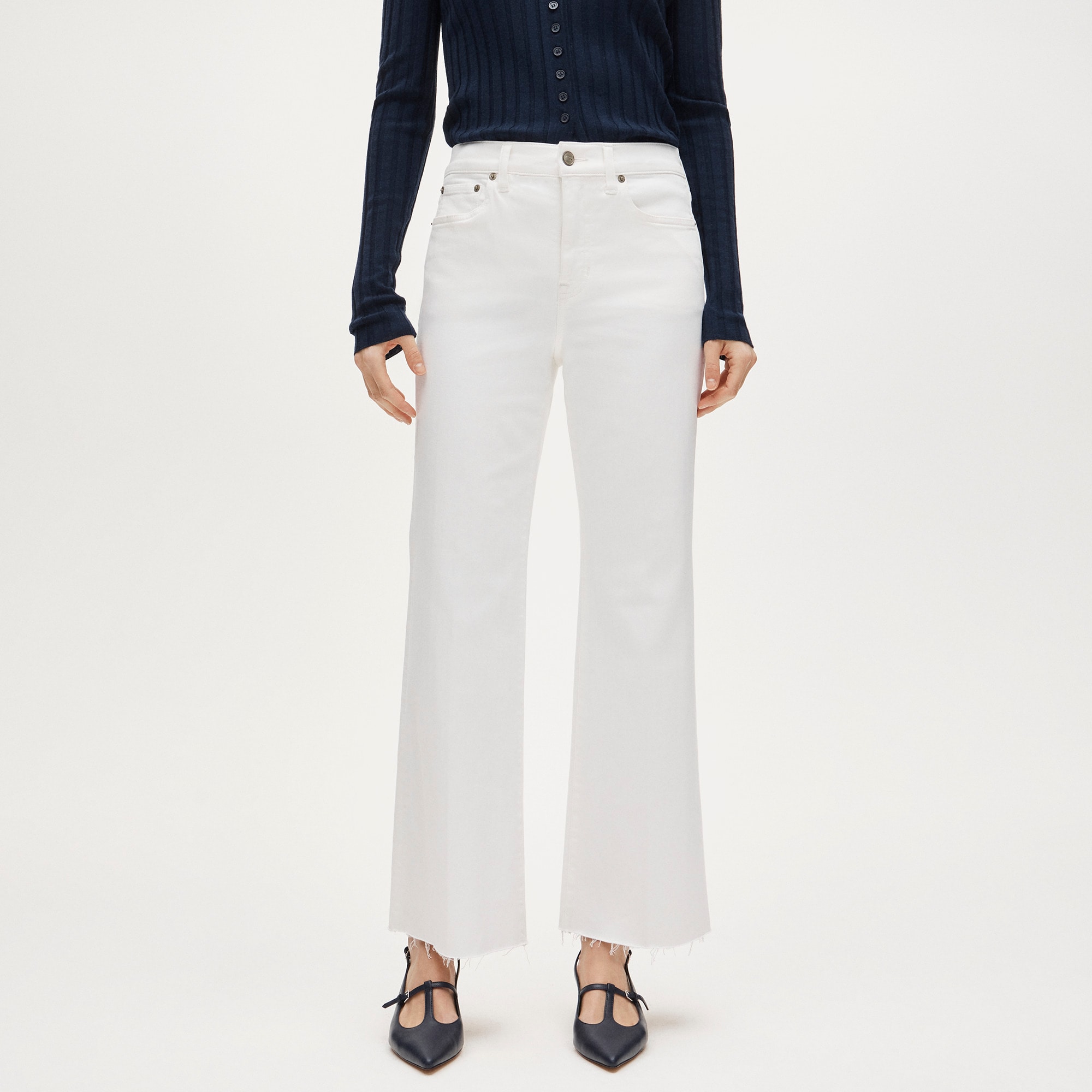 Charley Kickout Cropped Jean in Super-Stretch