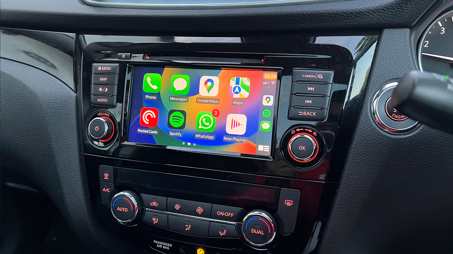 Приборная панель CarPlay