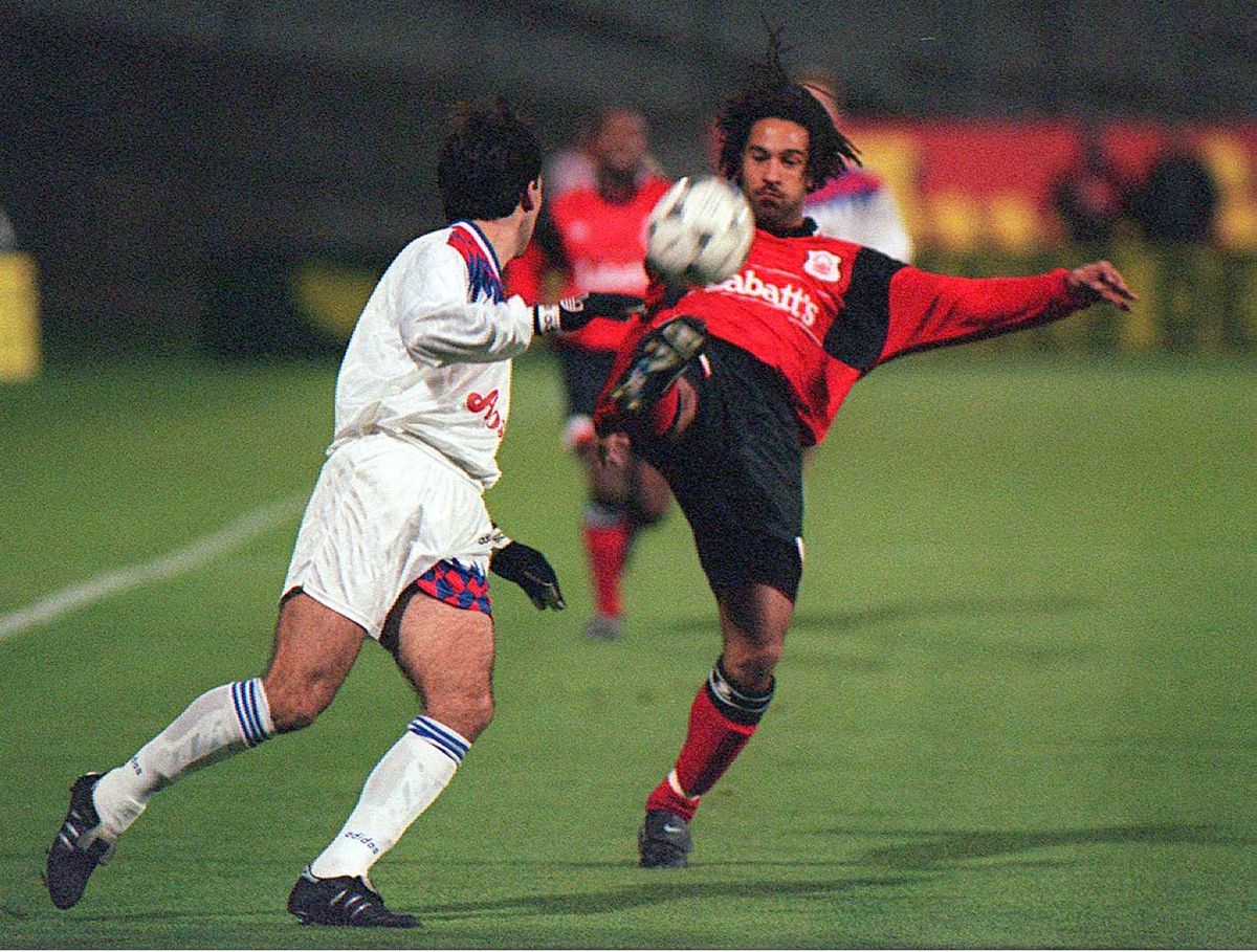 LYON V NOTTINGHAM FOREST 1995