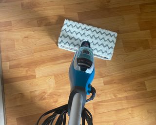 Shark Professional Steam Pocket Mop for Hard Floors, Deep Cleaning, and Sanitization, SE460