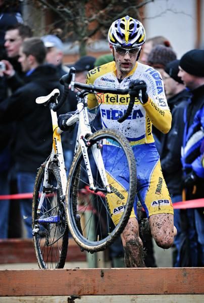 Rob Peeters (Telenet - Fidea) en route to victory.