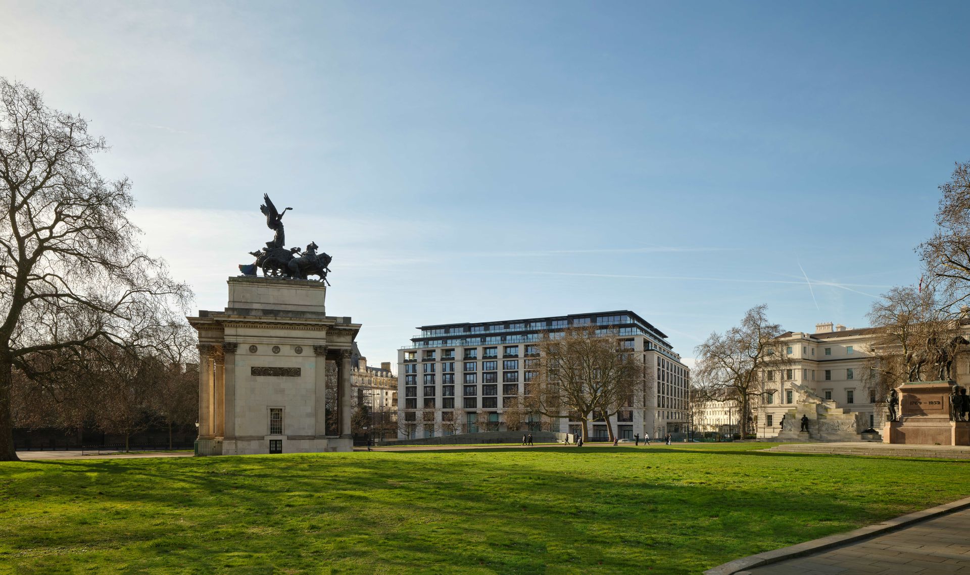 Exterior of The Peninsula Hotel in London