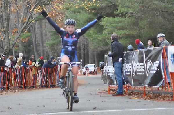 Laura Van Gilder (C3 - Athletes Serving Athletes) makes it 2 for 2 this weekend in Northampton
