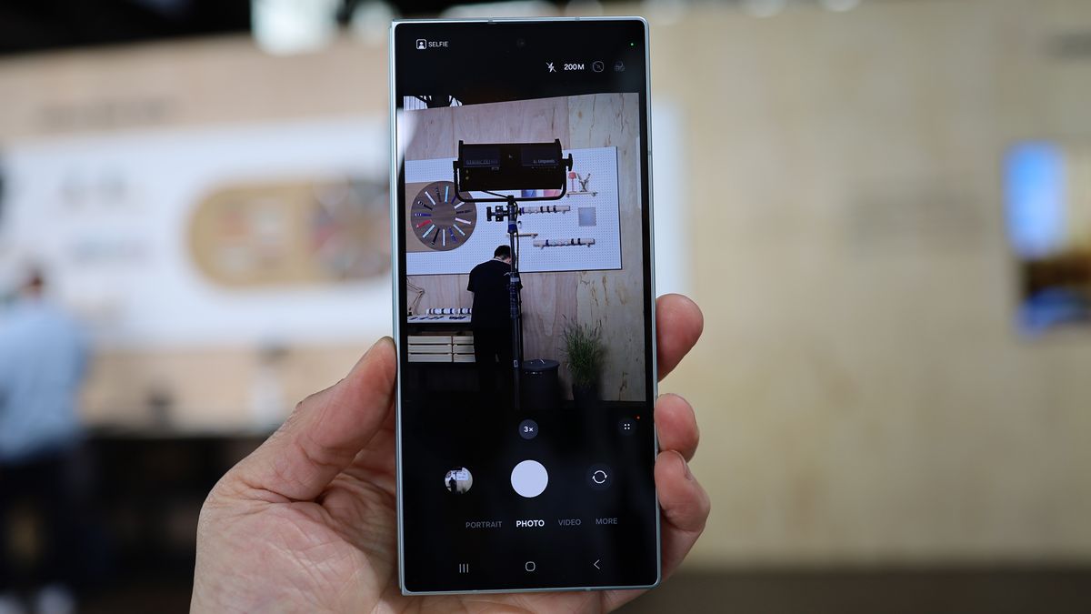 Samsung Galaxy Z Fold 7 HANDS ON