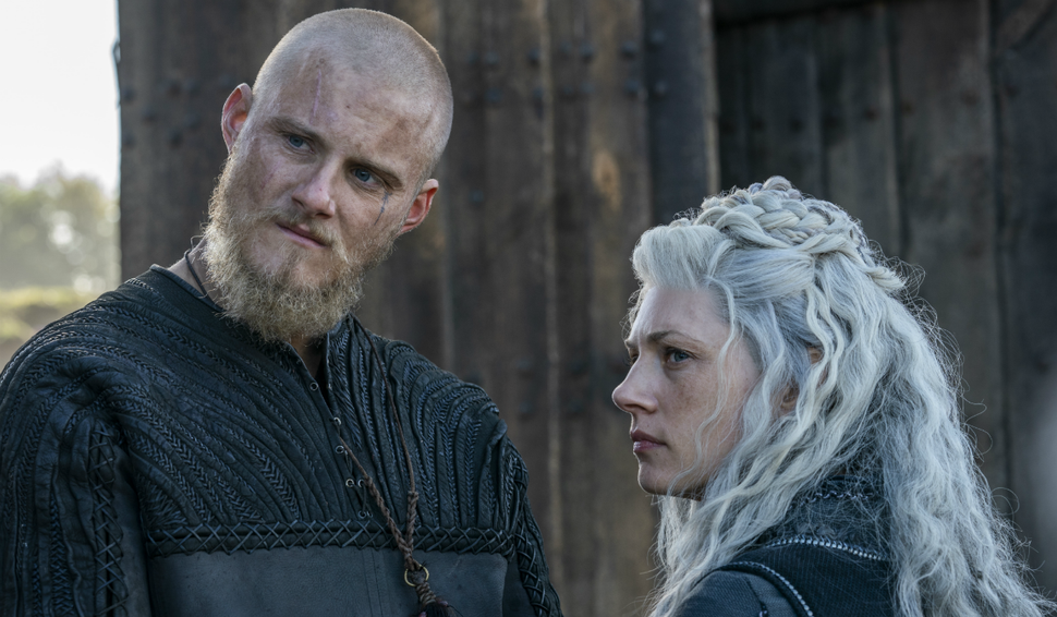 What Vikings' Shocking Midseason Finale Cliffhanger Means For The ...