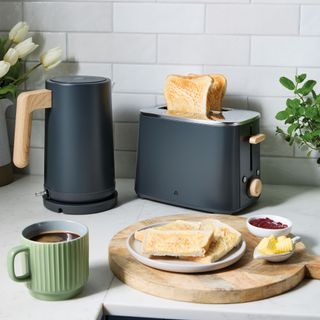 Aldi Scandi kettle and toaster set on kitchen worktop with breakfast food