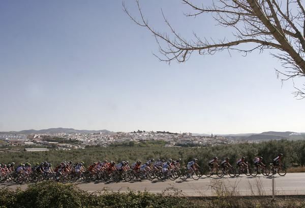 RadioShack in control of the Ruta del Sol peloton.