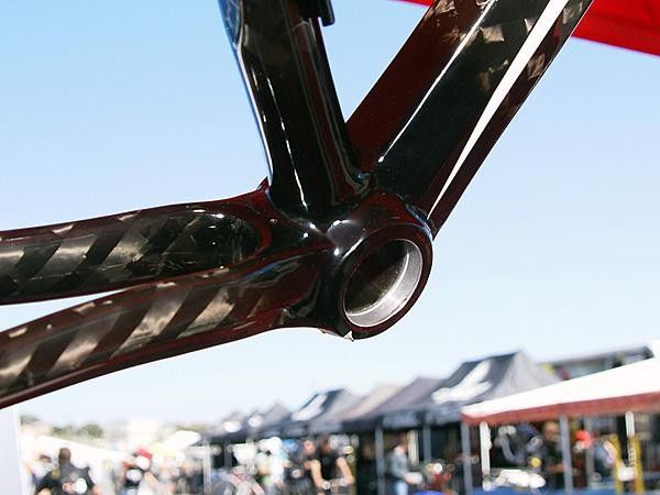 BH wasn't on hand at the official BB30 presentation but this sample of its Connect road frame proved that it's playing with the idea, too.