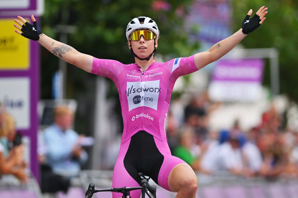 Baloise Ladies Tour 2024: Lorena Wiebes wins stage 4 and secures overall title