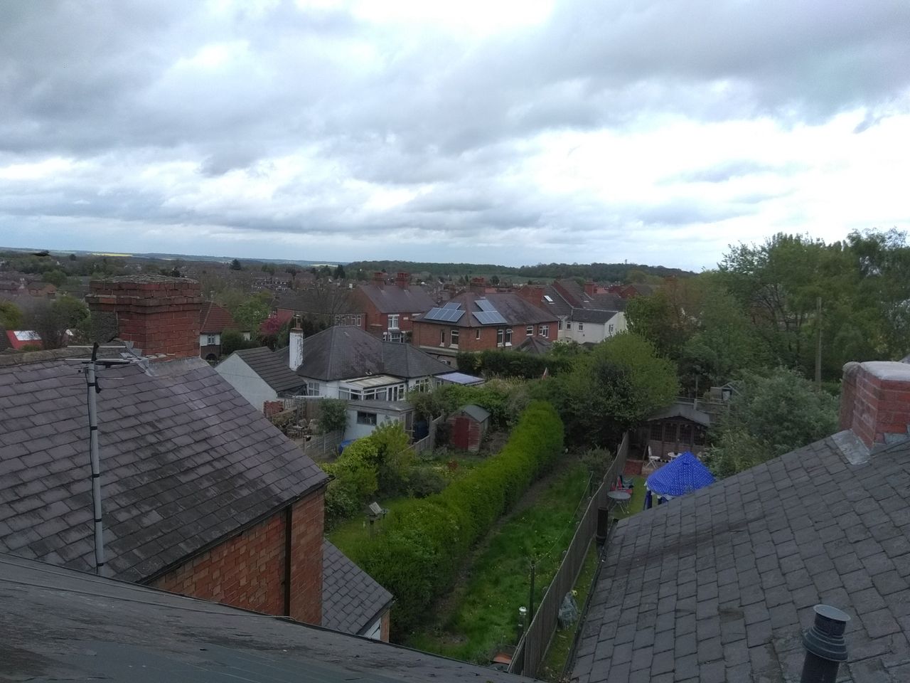 This image &ndash; when compared with the previous one &ndash; shows how the Swift 2 struggles to effectively "read" two different shots, despite the conditions being similar. The sky isn't overexposed here but the rest of the image is too dark.