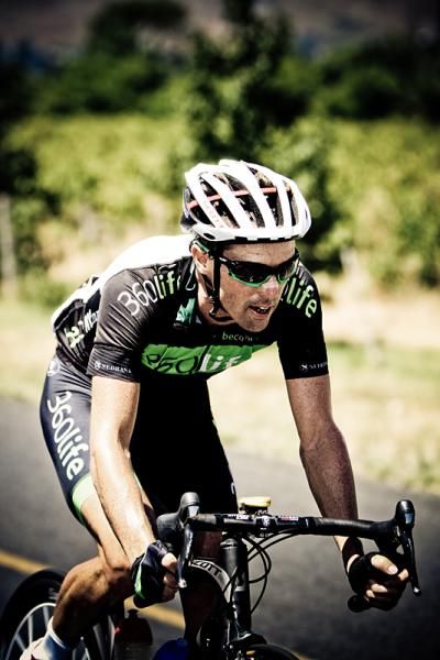David George attacks the yellow jersey