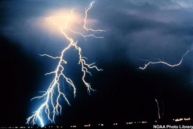 album3_lightning_03_02