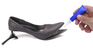 Using superglue to fix stiletto shoe