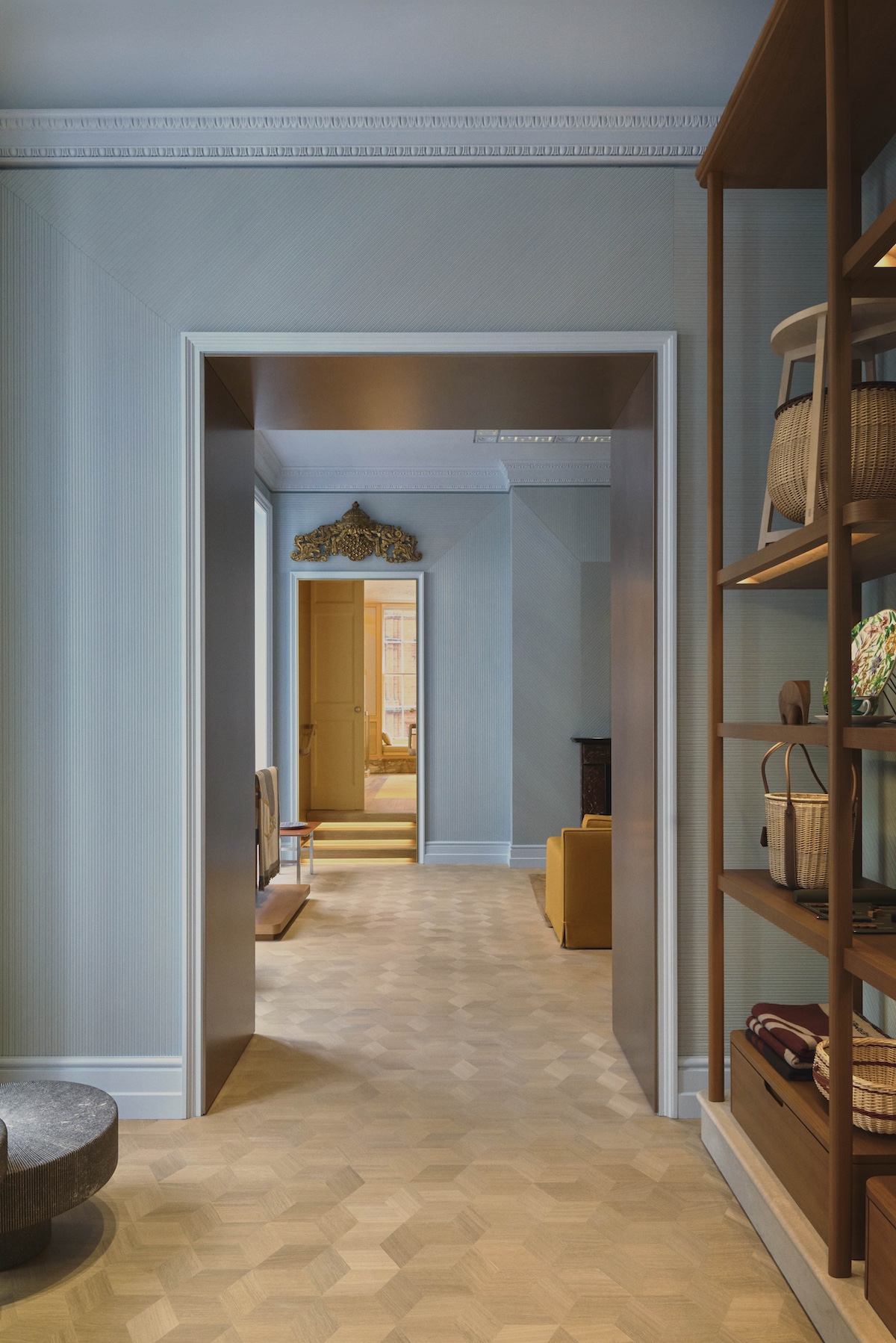 Herm&amp;egrave;s London Maison store interiors
