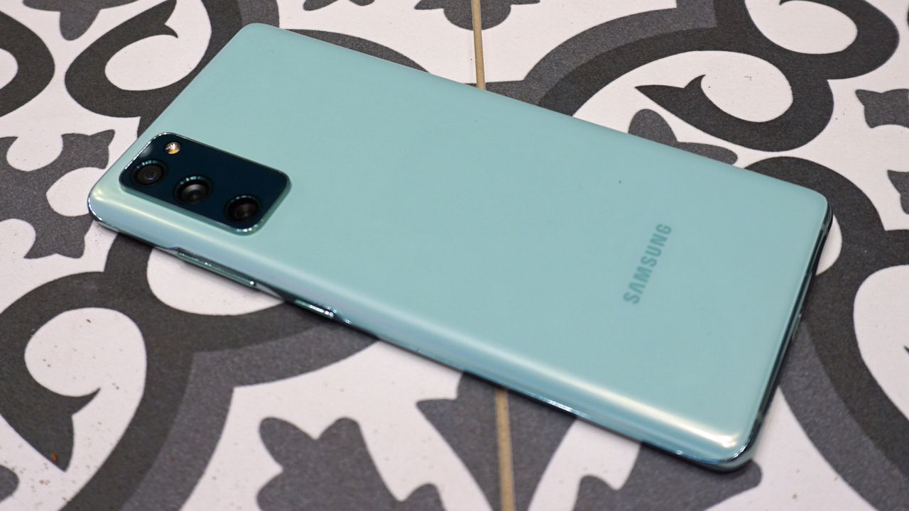The Samsung Galaxy S20 Fan Edition
