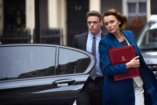 Best BBC series on Netflix - Richard Madden and Keeley Hawes as bodyguard David Budd and government minister Julia Montague. 