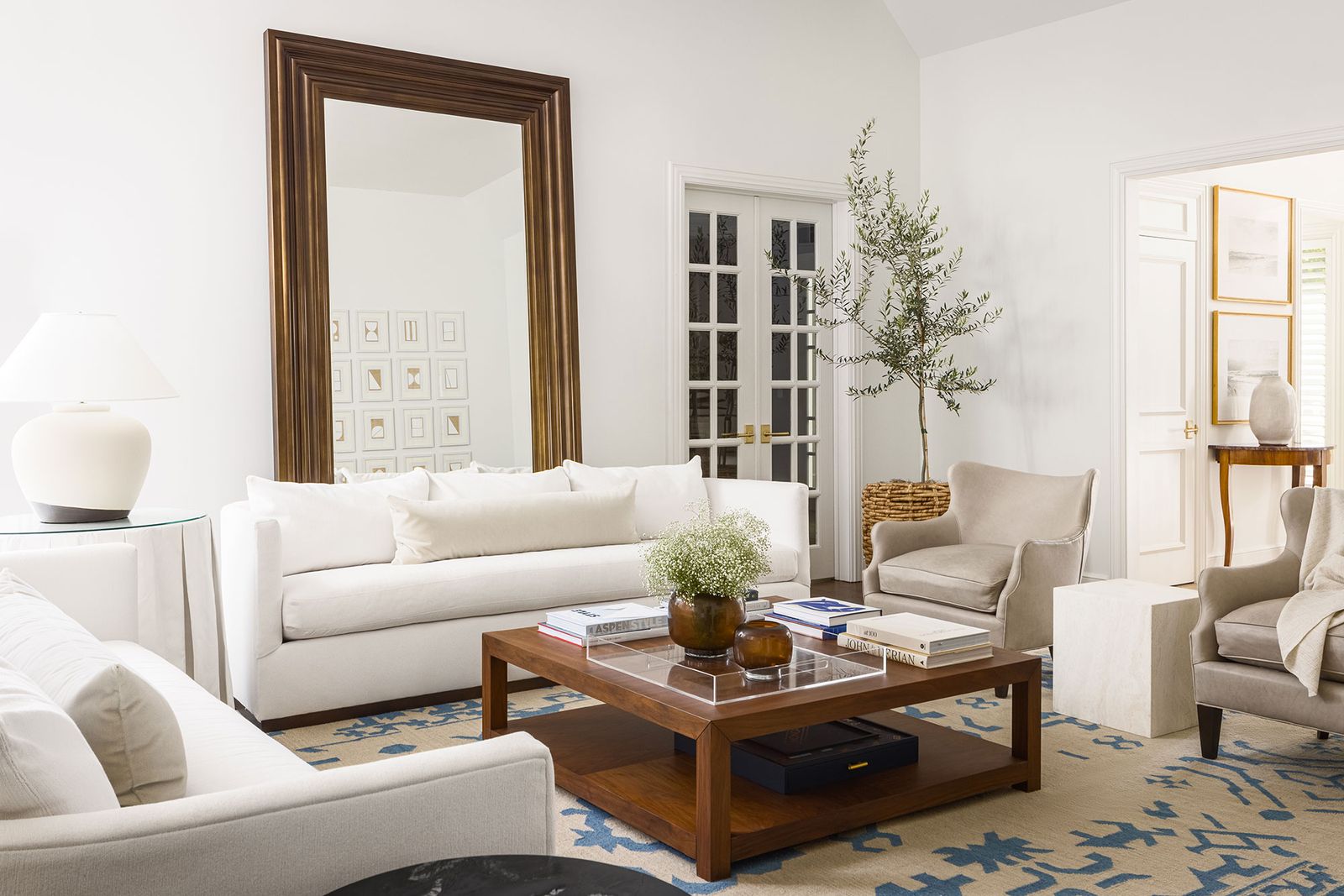 How can I make my living room beautiful? 11 expert tips | Homes and Gardens