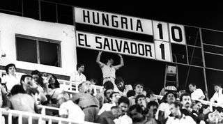 Hungary 10-1 El Salvador