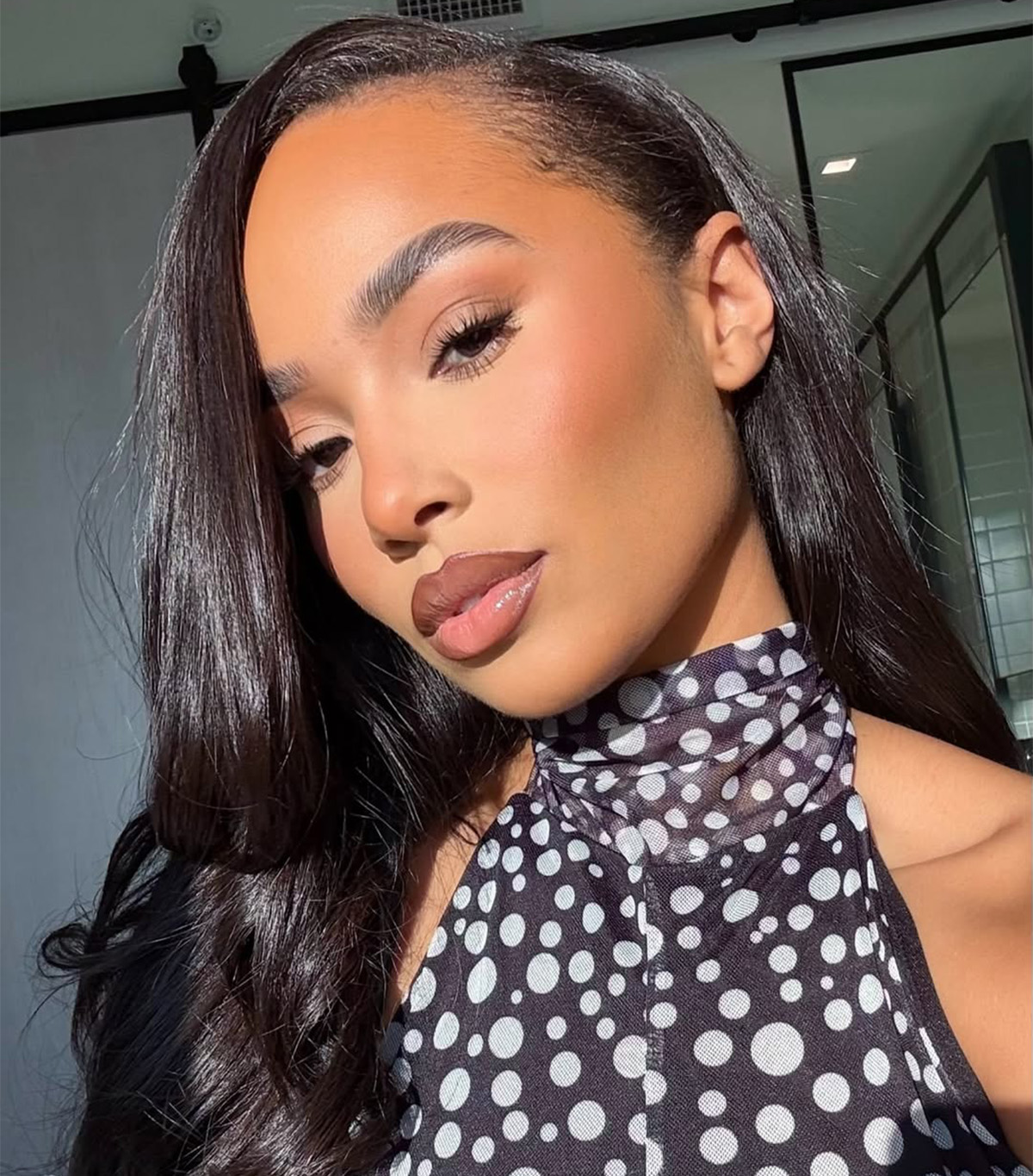Symphani Soto wearing cat eye liner on hooded eyes.