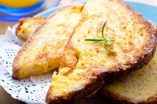 Lightly toasted sliced garlic bread.