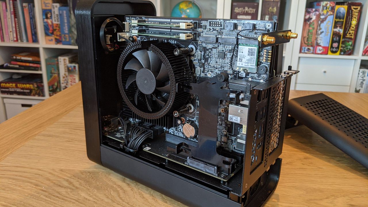 Zotac Zbox Magnus One ECM73070C
