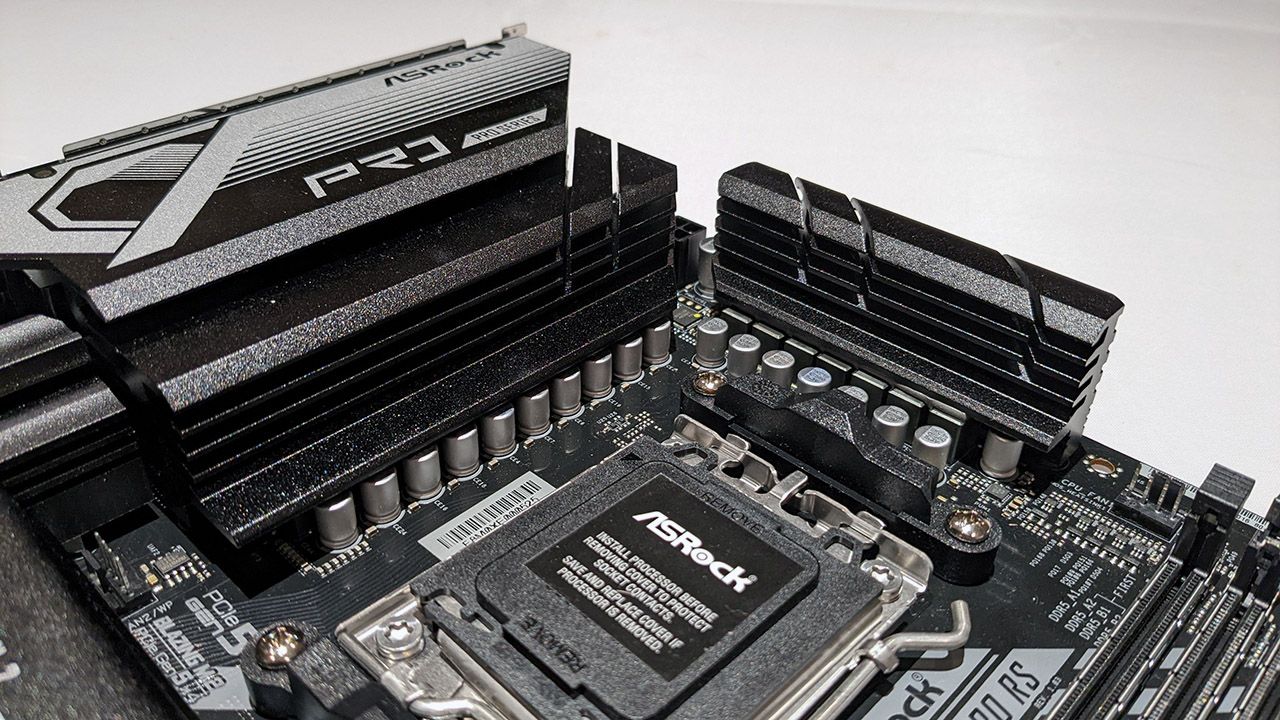 Asrock X670E Pro RS