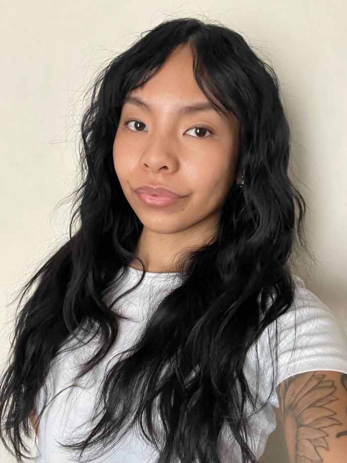 Affiliate manager Jerrylyn Saguiped testing one of the best hair wavers