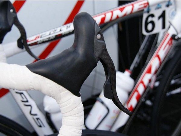 In spite of the radical appearance, the levers actually feel surprisingly similar to existing versions so Campyphiles shouldn't get too worried.