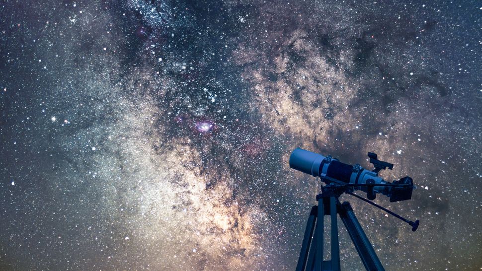 Multiple 40-minute exposures identified hidden moon that even NASA’s ...