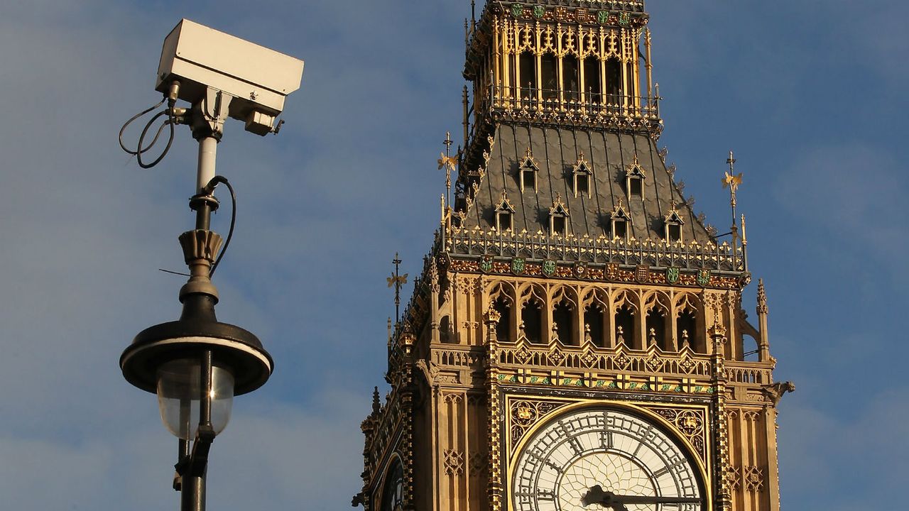 wd-big_ben_cctv_-_peter_macdiarmidgetty_images.jpg