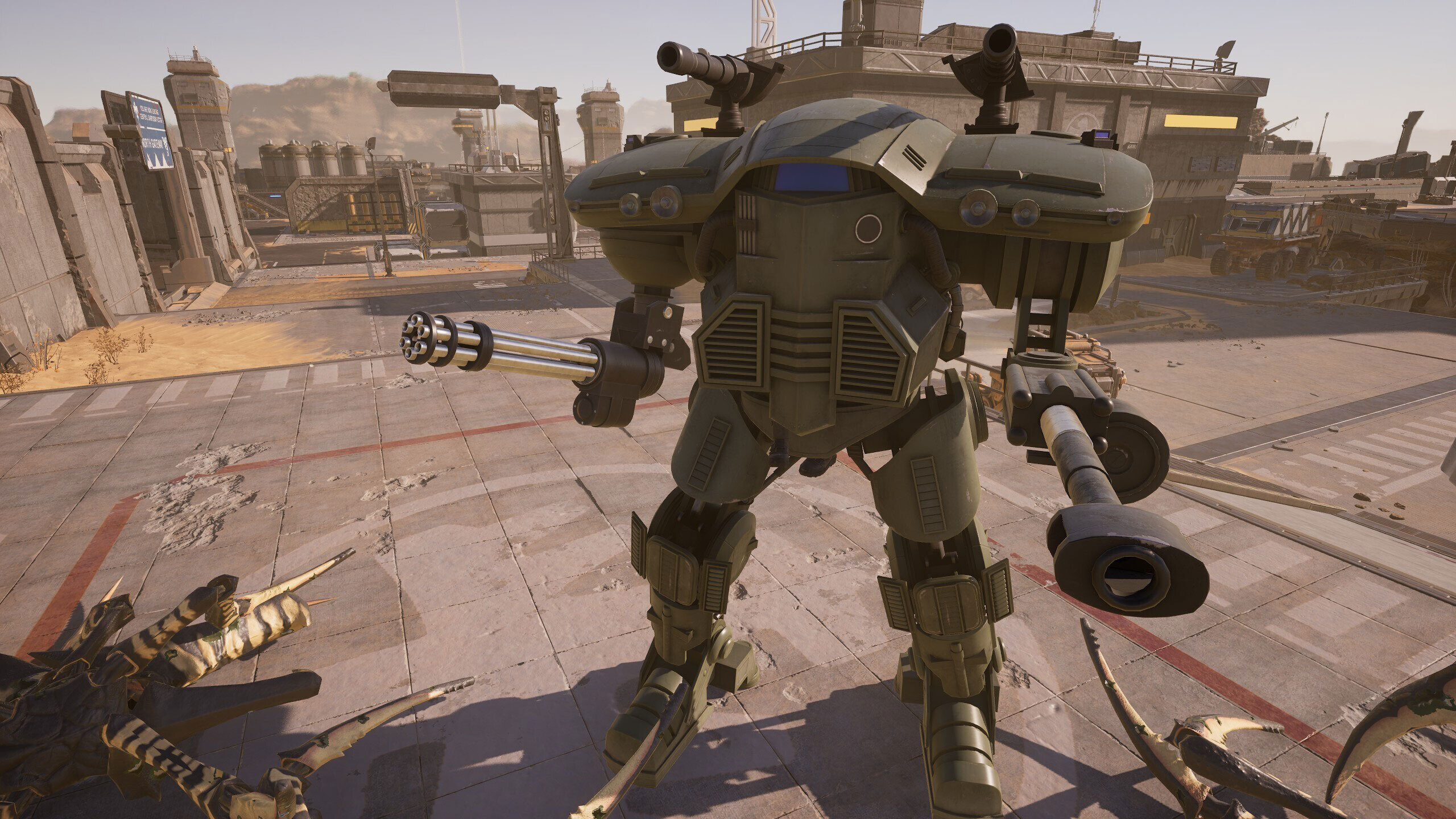 The Marauder M-11E Babar mech poses for a photo in Starship Troopers: Extermination