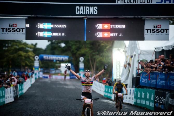 Alexandra Engen (Ghost Factory Racing) takes the win in front of Jenny Rissveds (Scott-Odlo MTB Racing Team)