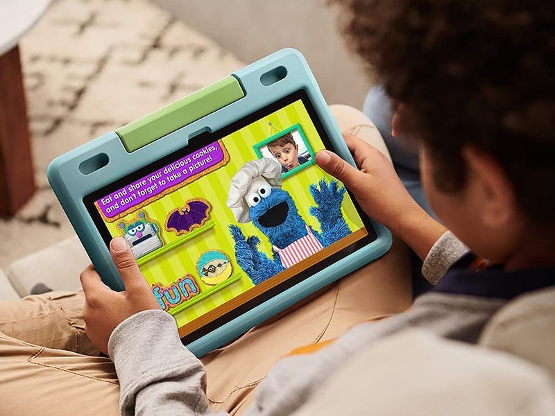 Amazon Fire Hd 10 Kids Tablet Lifestyle