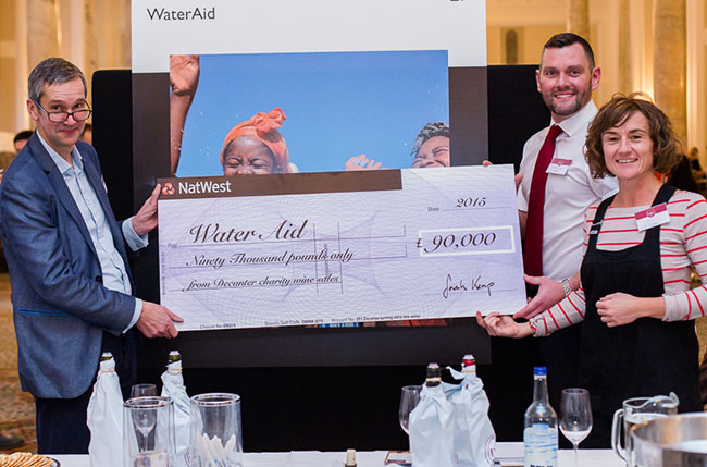 Decanter donates to WaterAid