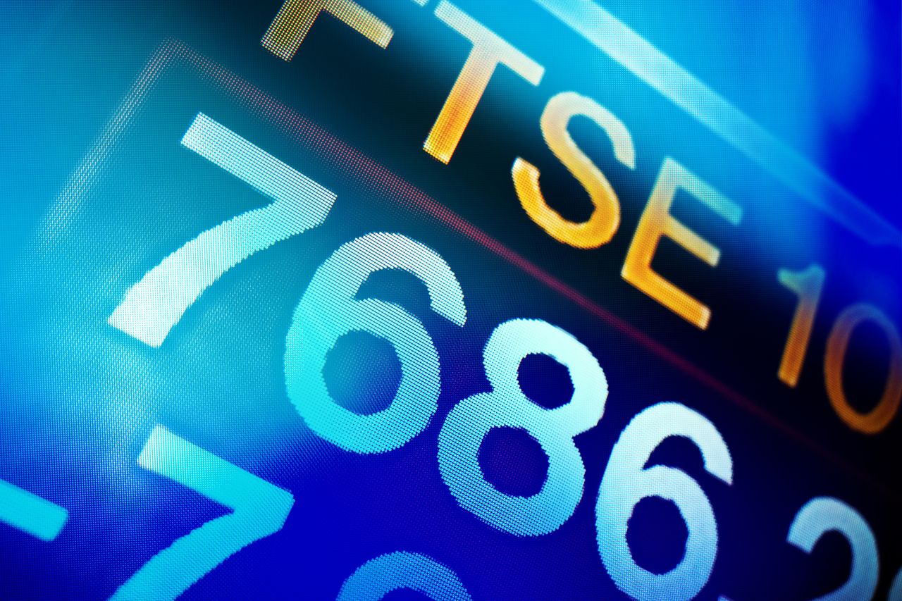 Close up FTSE 100 screen